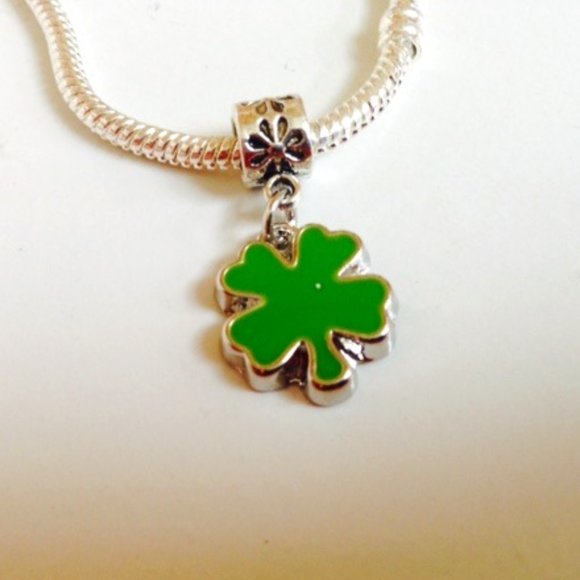 Charm Tastic Jewelry - Four Leaf Clover Dangling Charm Bead For European Style Charm Bracelets